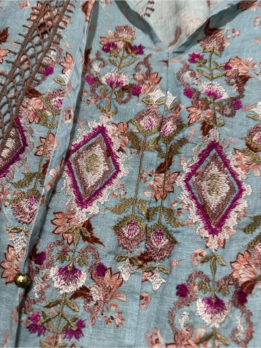 Sundance Light Blue Floral Embroidered Boho Blouse size Large like new condition - Picture 2 of 7